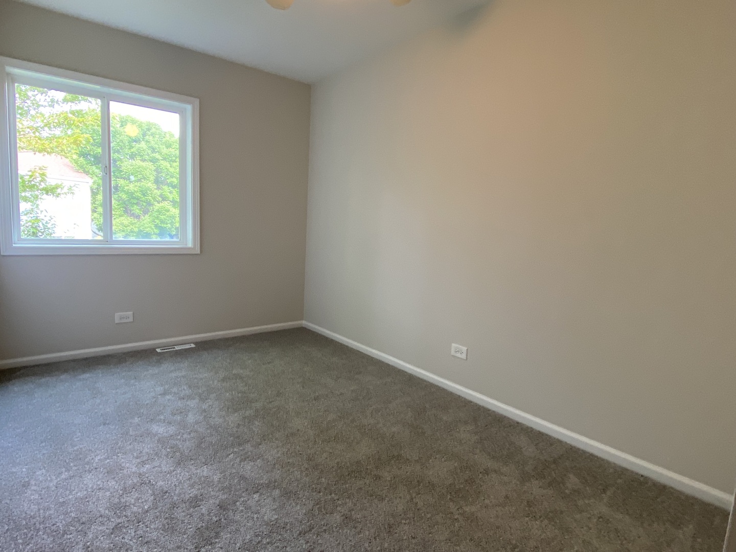 2663 Prairieview Lane, Aurora, IL 60502