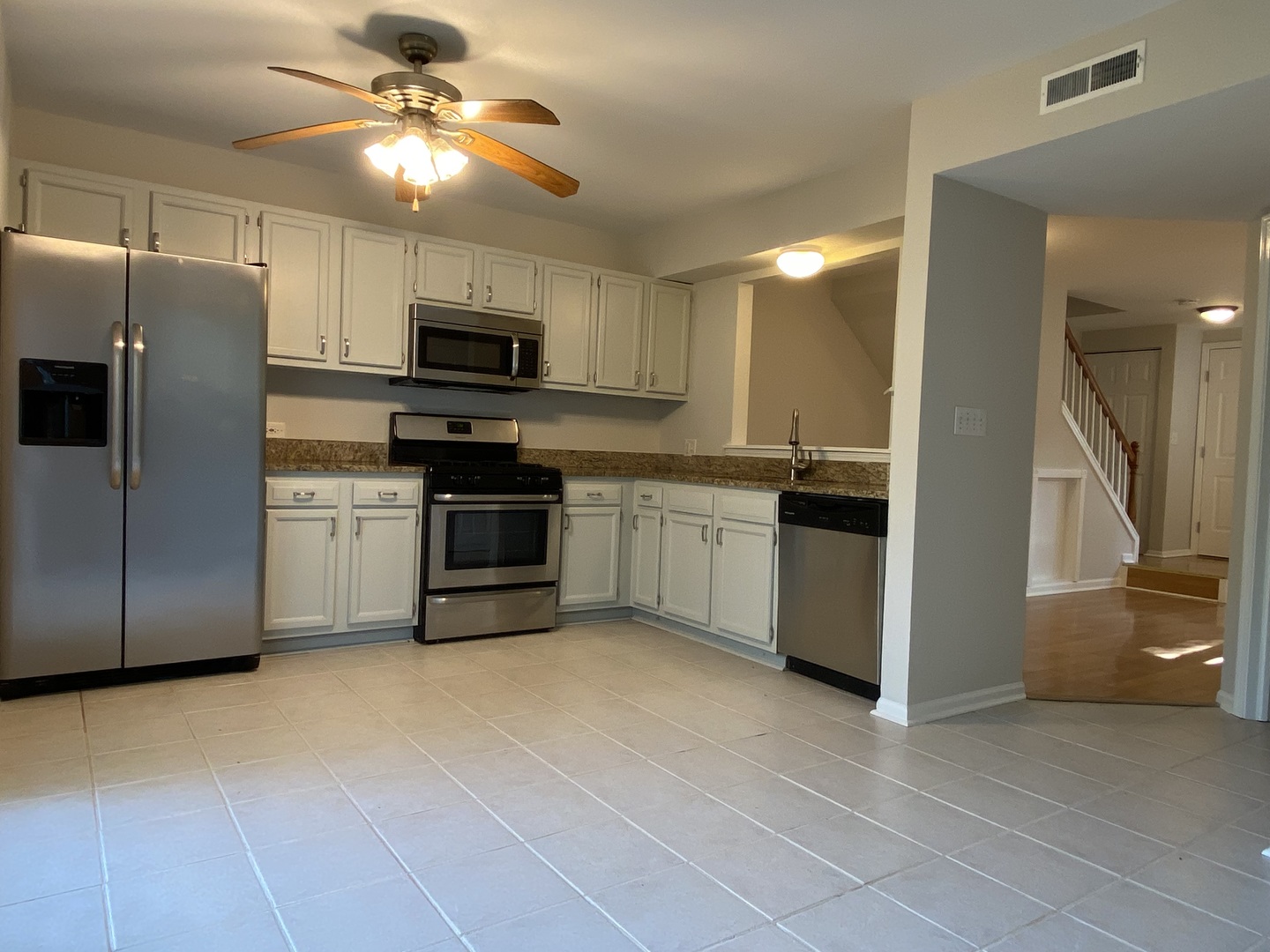 2663 Prairieview Lane, Aurora, IL 60502