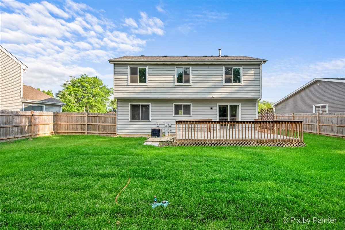 676 Concord Drive, Crystal Lake, IL 60014
