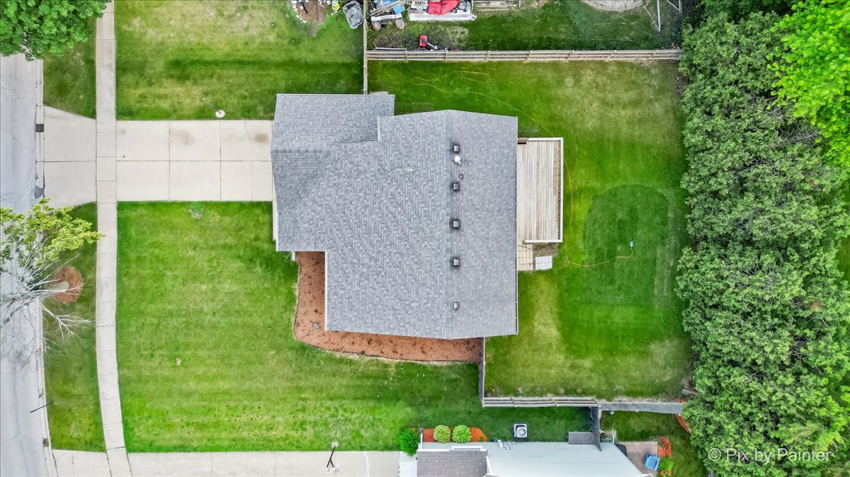 676 Concord Drive, Crystal Lake, IL 60014