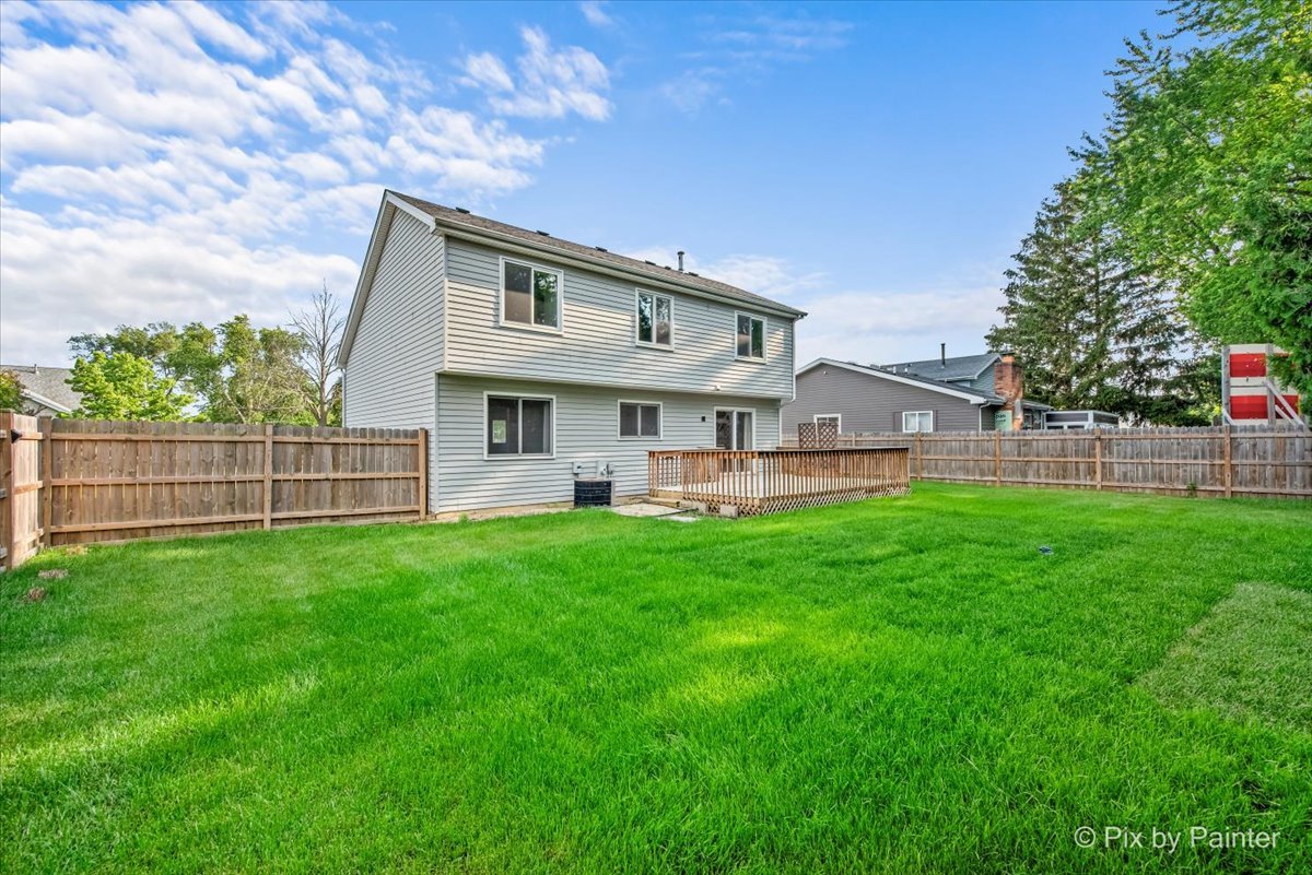 676 Concord Drive, Crystal Lake, IL 60014