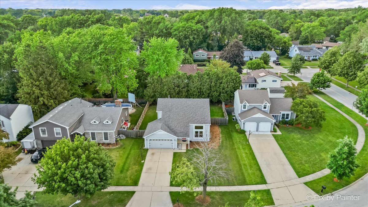 676 Concord Drive, Crystal Lake, IL 60014