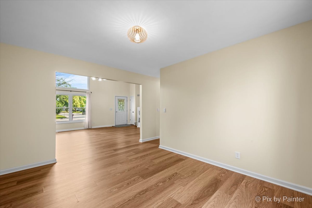 676 Concord Drive, Crystal Lake, IL 60014