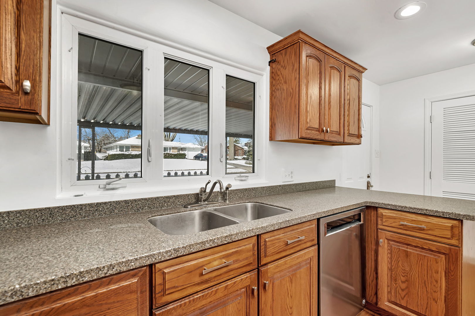 1511 Caton Avenue, Joliet, IL 60435