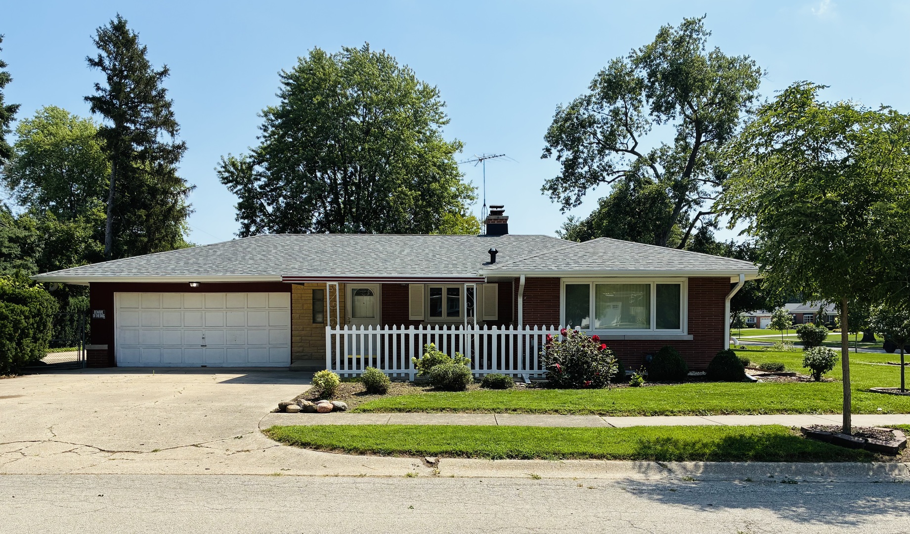1511 Caton Avenue, Joliet, IL 60435
