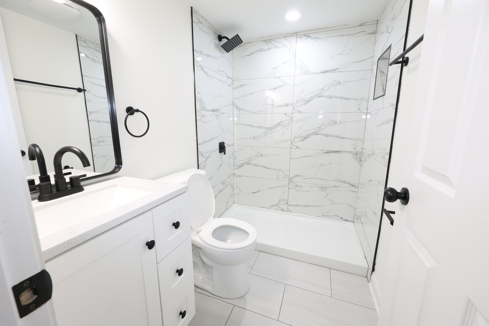 11173 S Hermosa Avenue, Chicago, IL 60643