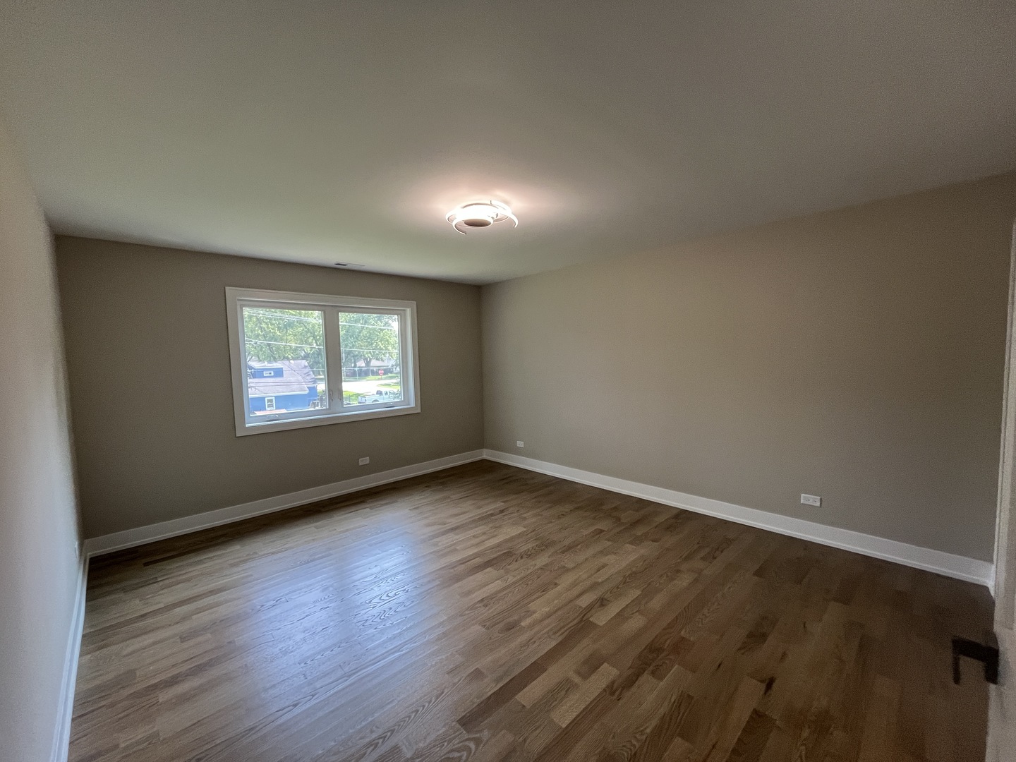 1029 Oxford Street, Downers Grove, IL 60516