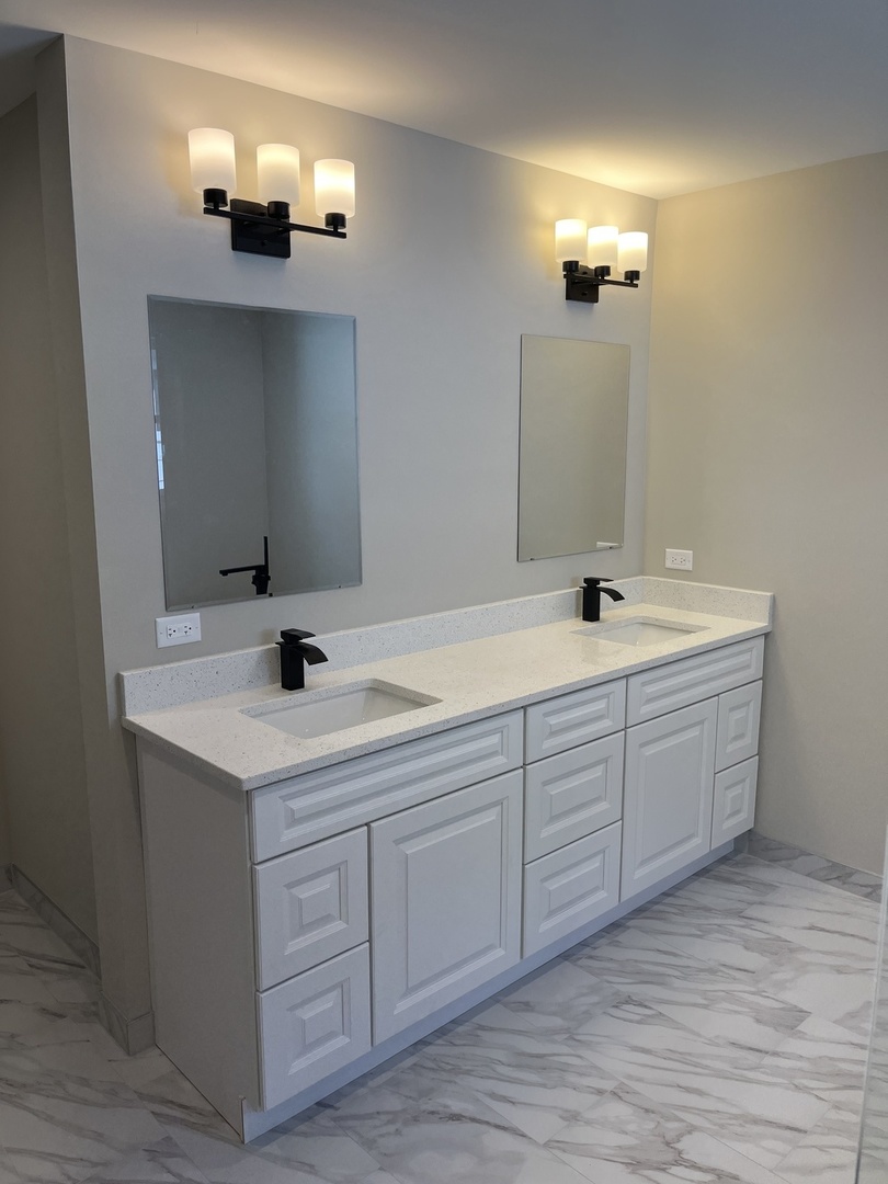 1029 Oxford Street, Downers Grove, IL 60516