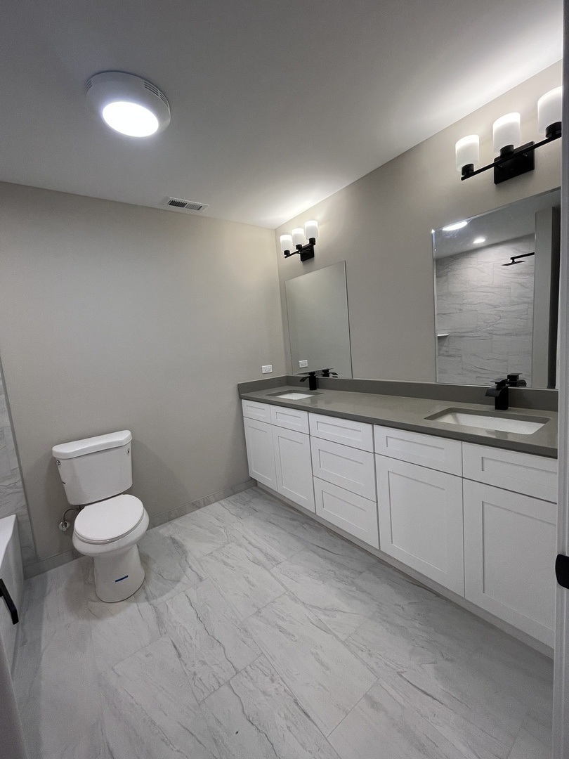 1029 Oxford Street, Downers Grove, IL 60516