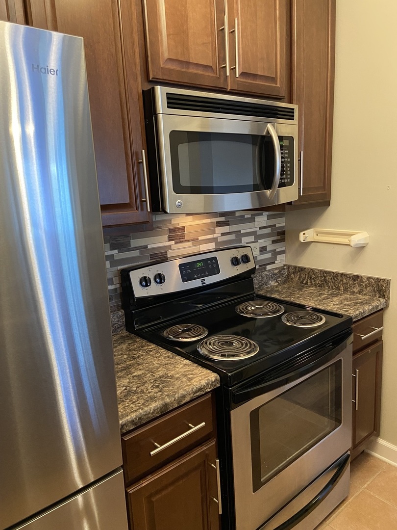 4312 W Shamrock Lane #3A, McHenry, IL 60050