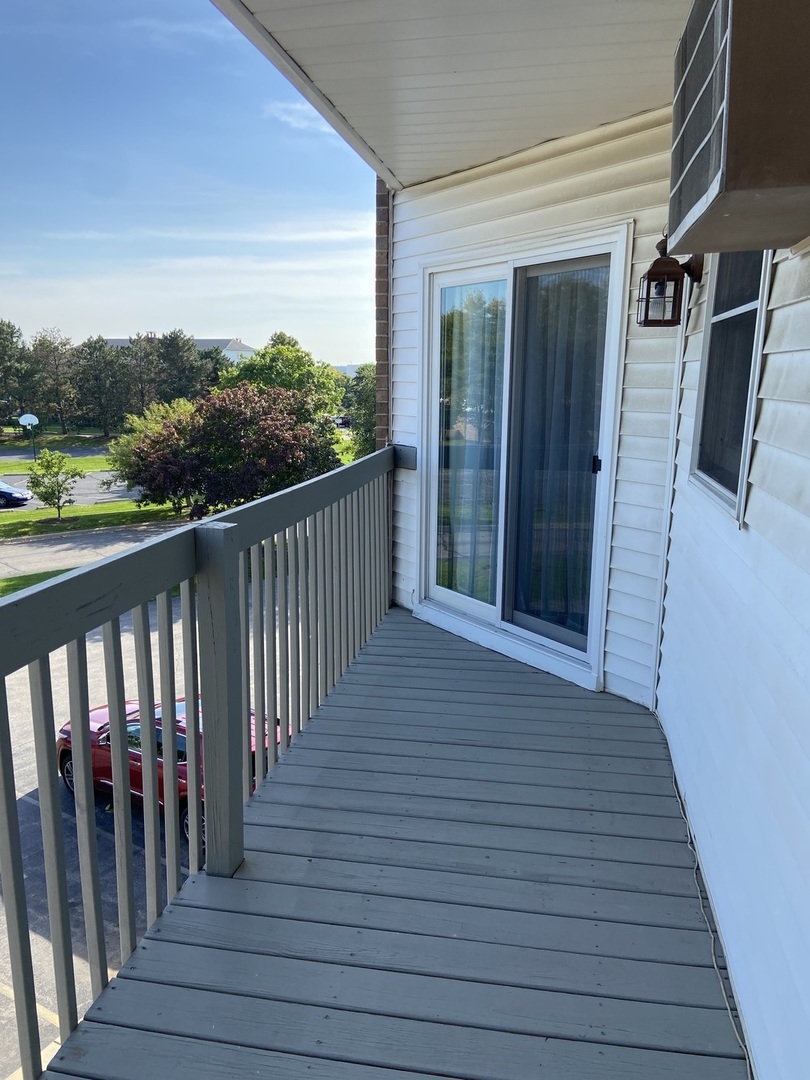 4312 W Shamrock Lane #3A, McHenry, IL 60050