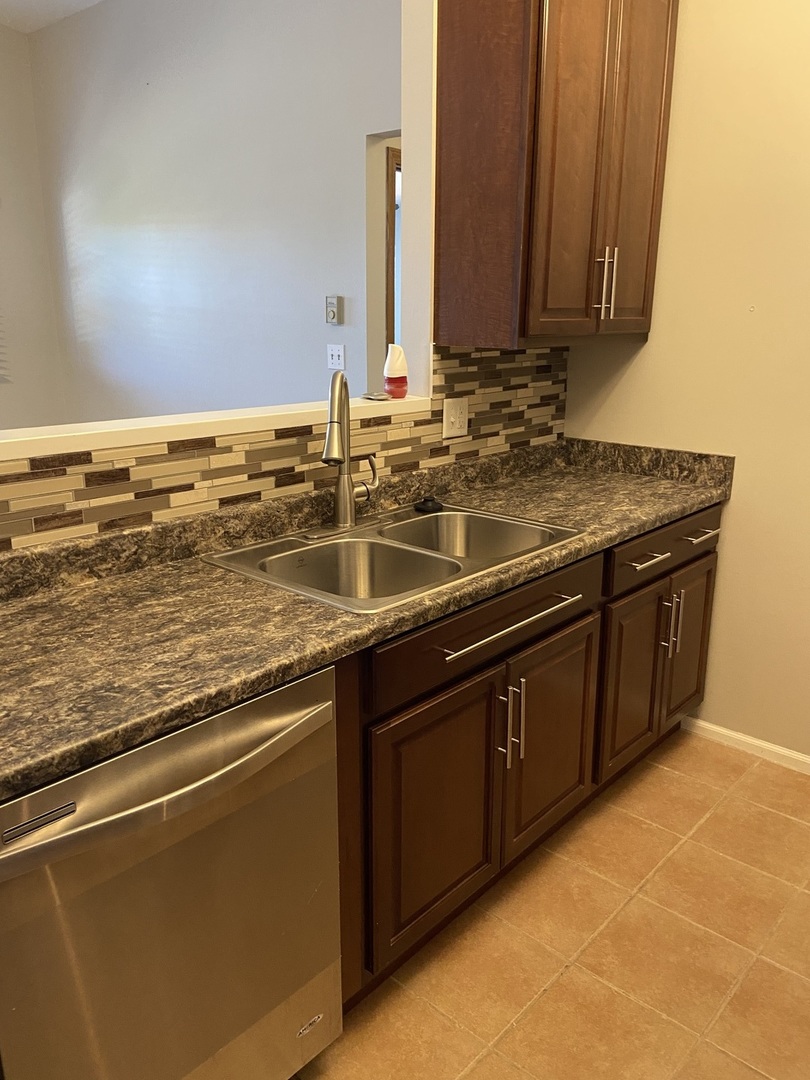 4312 W Shamrock Lane #3A, McHenry, IL 60050