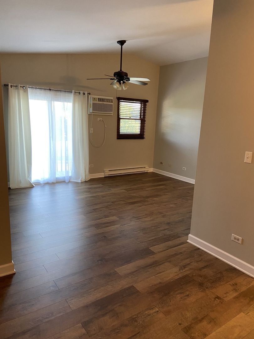 4312 W Shamrock Lane #3A, McHenry, IL 60050
