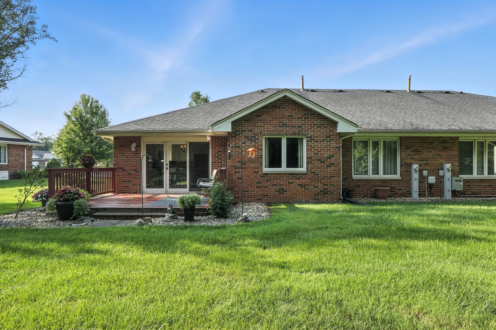 447 W Eden Lane, Crete, IL 60417