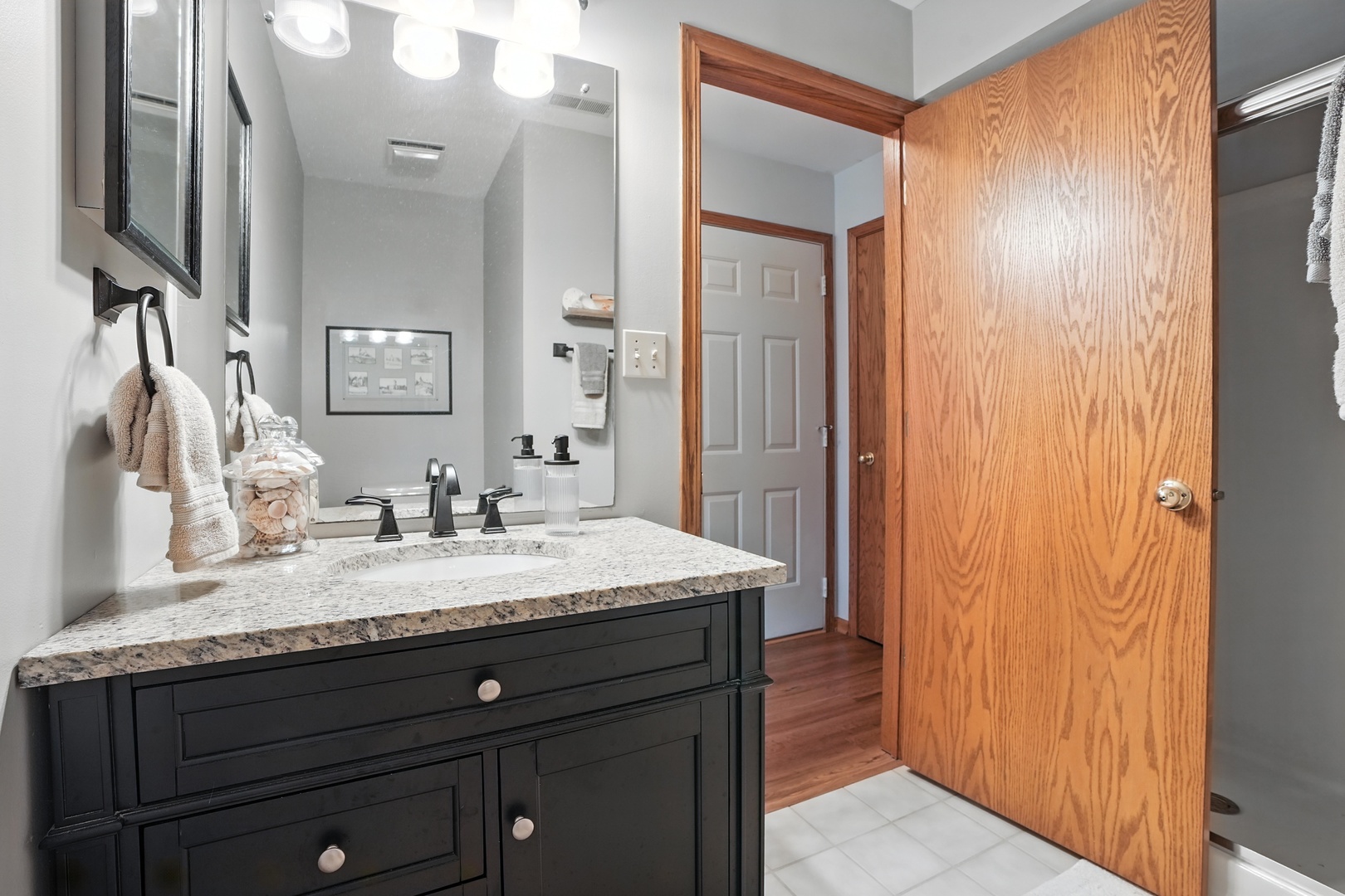 447 W Eden Lane, Crete, IL 60417