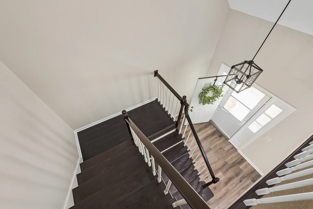 1168 Banbury Circle, Naperville, IL 60540
