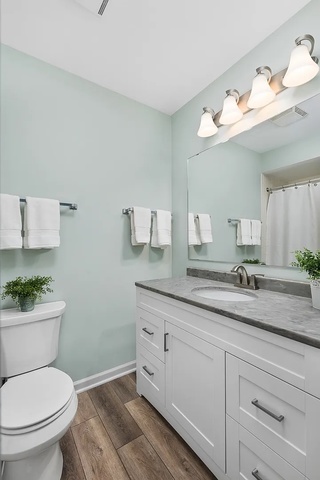 1168 Banbury Circle, Naperville, IL 60540
