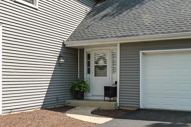 1168 Banbury Circle, Naperville, IL 60540