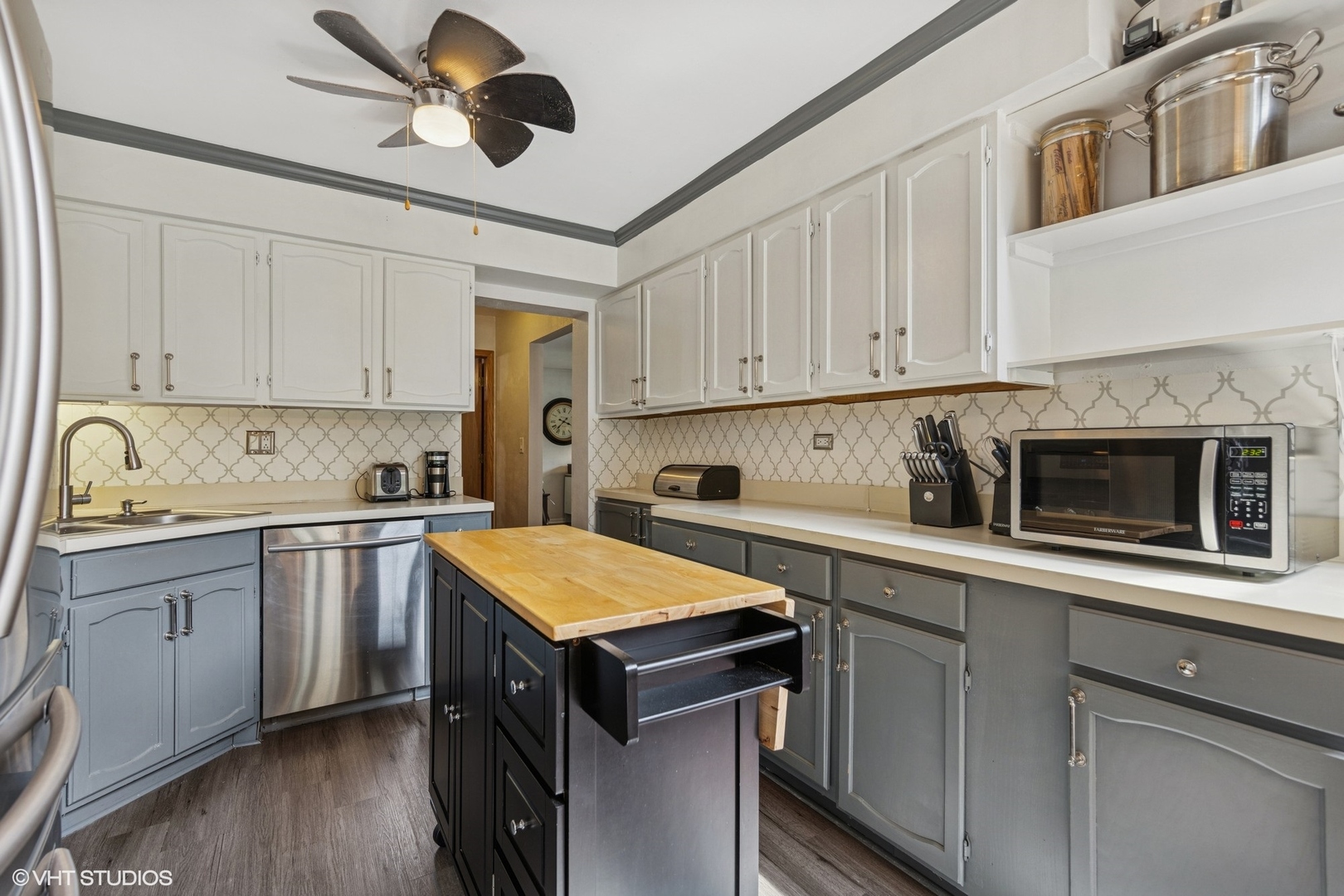 0N664 Bedford Lane, Winfield, IL 60190