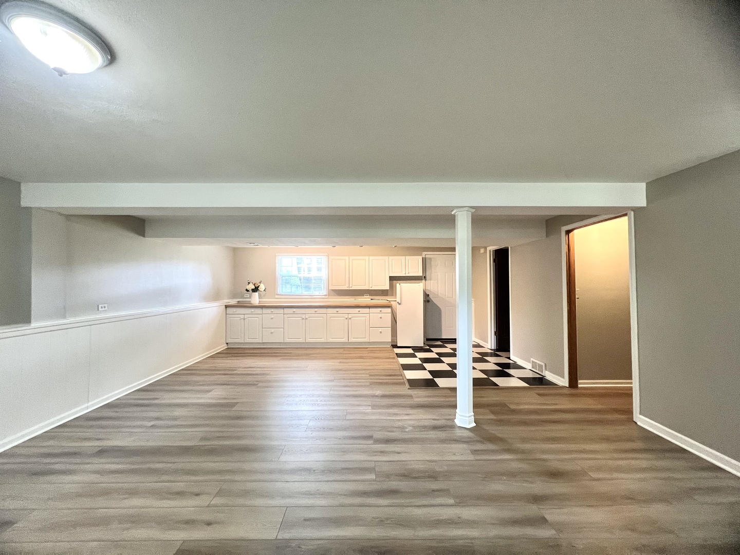 25W135 ESSEX Avenue, Naperville, IL 60540