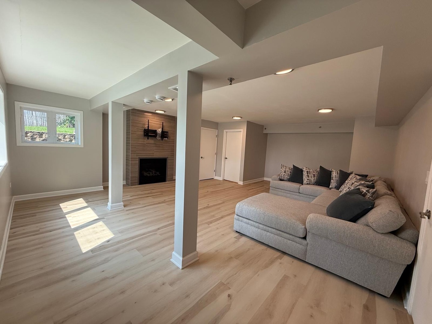 4401 Pershing Avenue #1N, Downers Grove, IL 60515