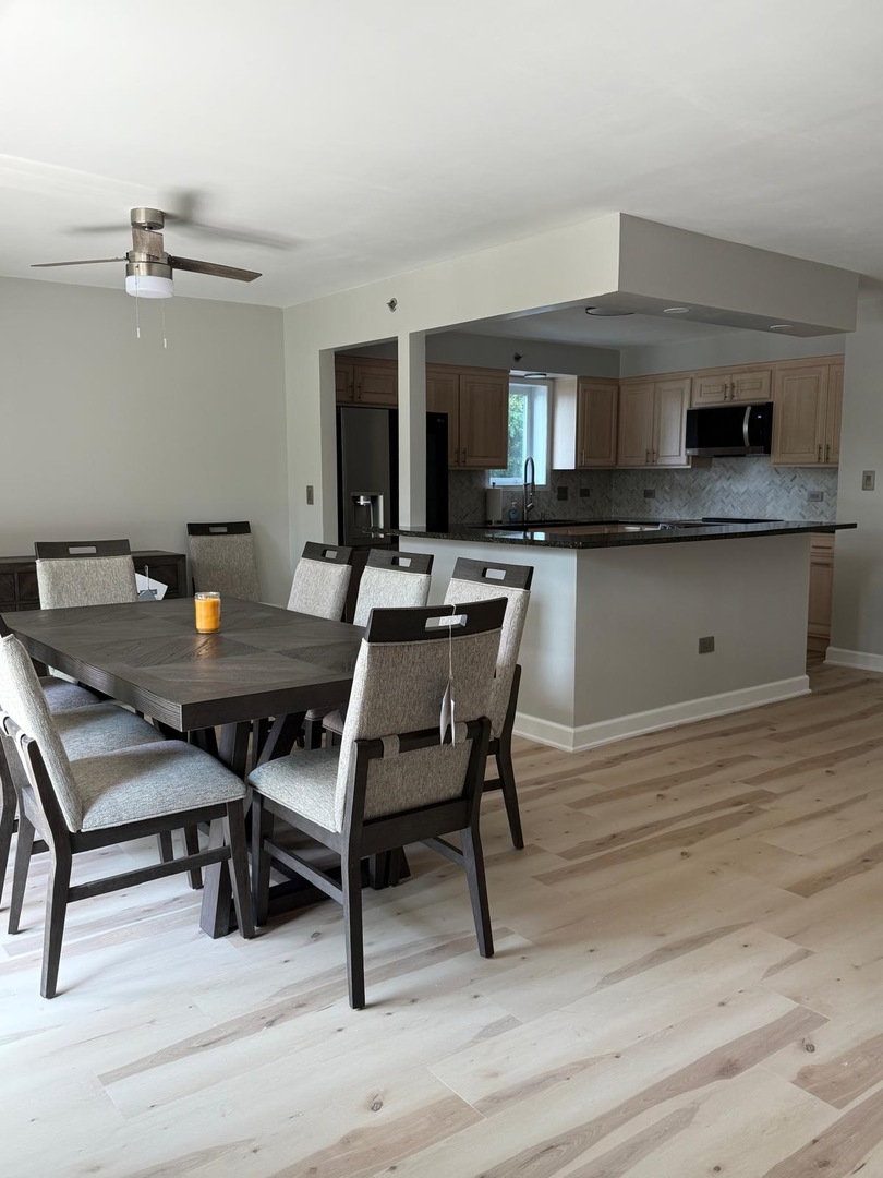 4401 Pershing Avenue #1N, Downers Grove, IL 60515