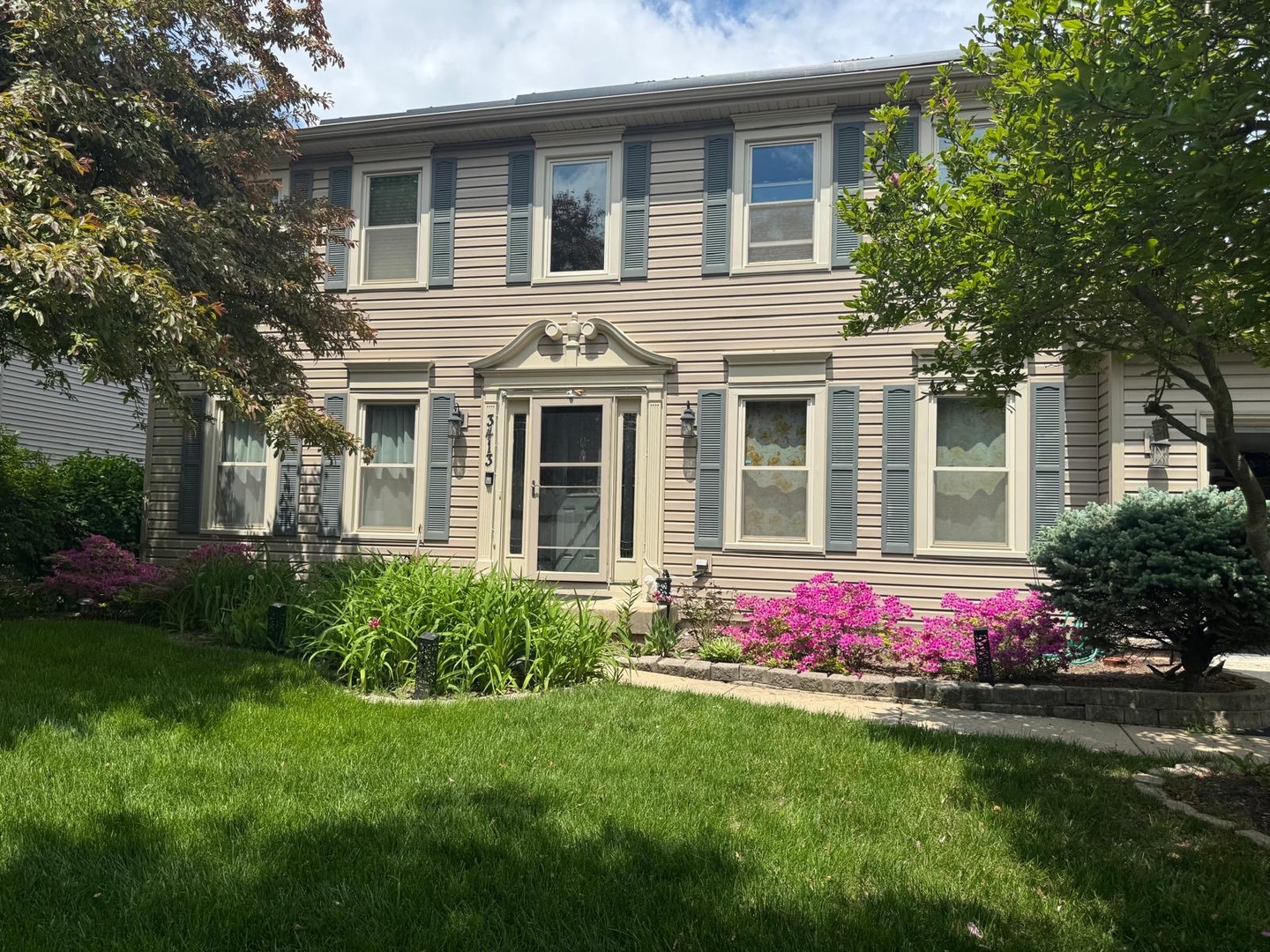 3413 Charlemaine Drive, Aurora, IL 60504