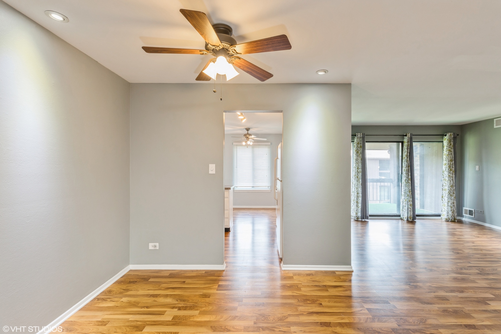 7509 175th Street #233, Tinley Park, IL 60477