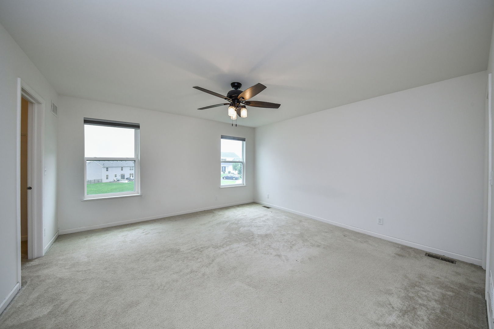 2342 Winterthur Green, Yorkville, IL 60560