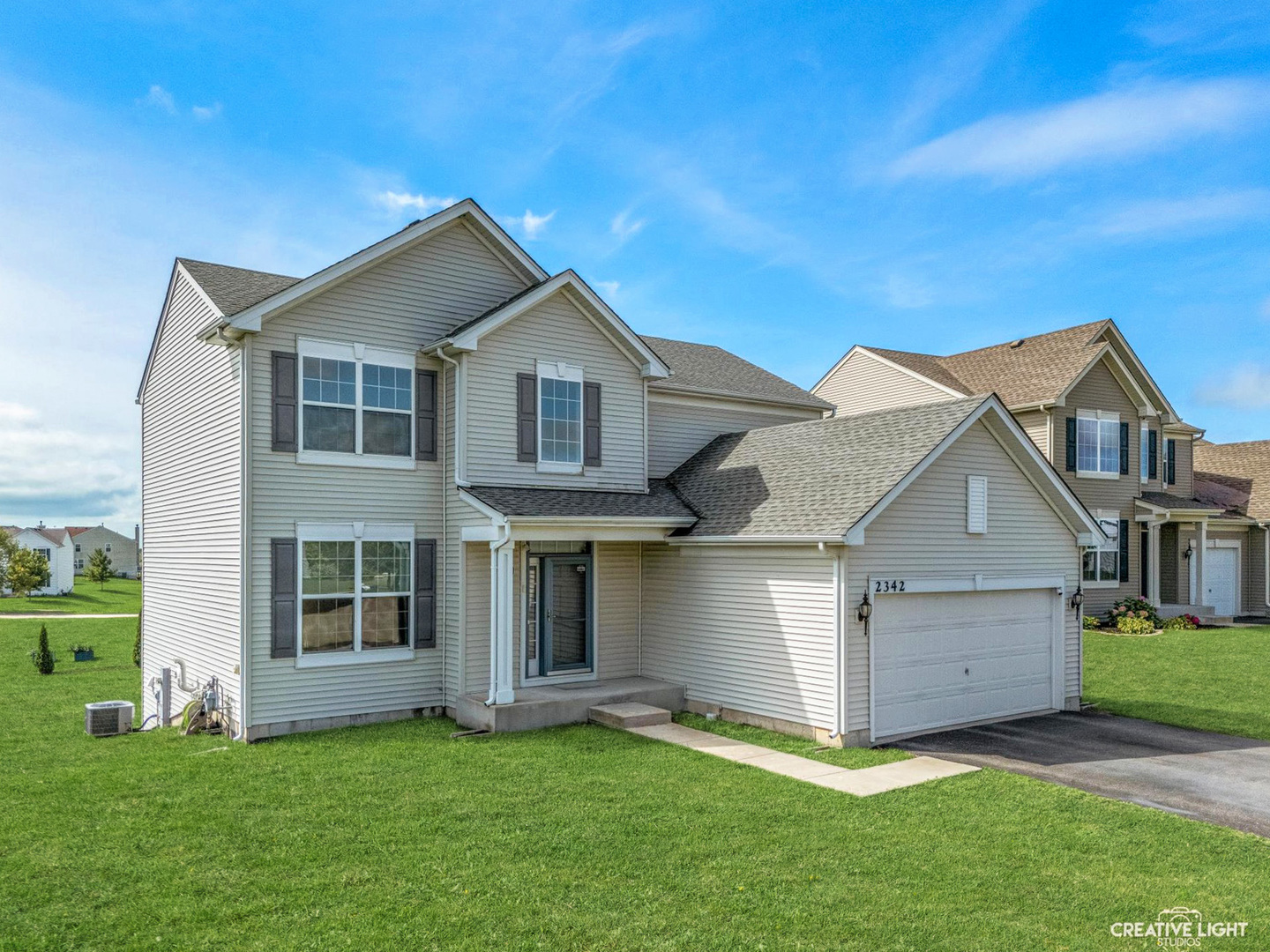 2342 Winterthur Green, Yorkville, IL 60560