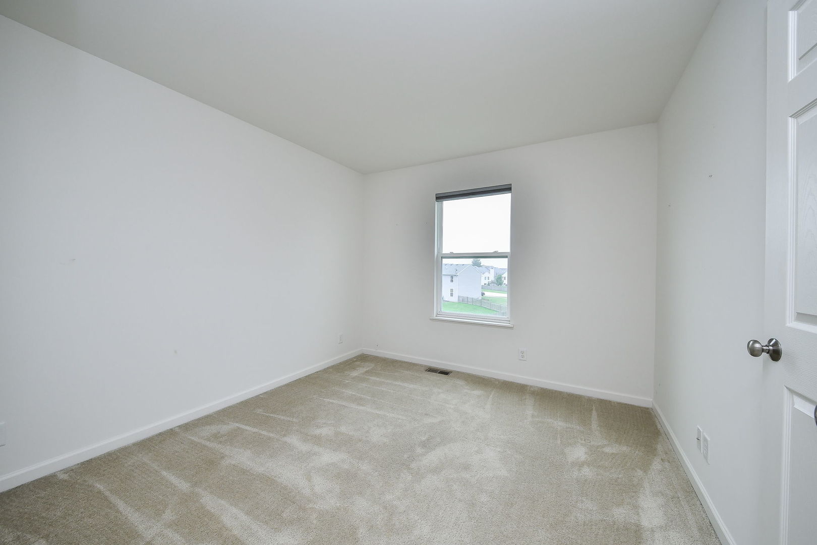 2342 Winterthur Green, Yorkville, IL 60560