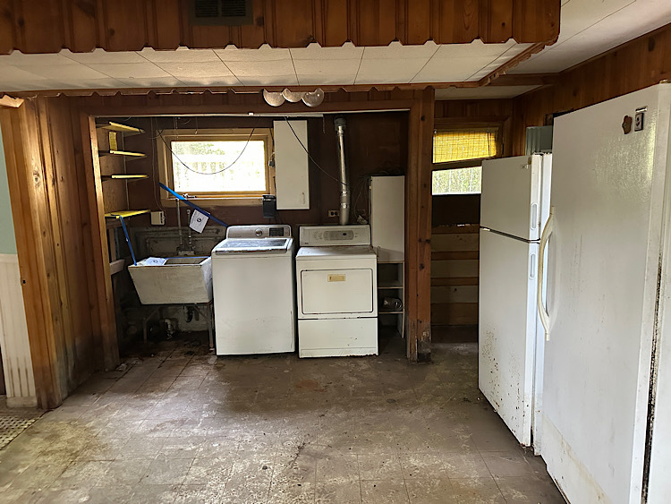 3200 Thornberry Lane, Glenview, IL 60025