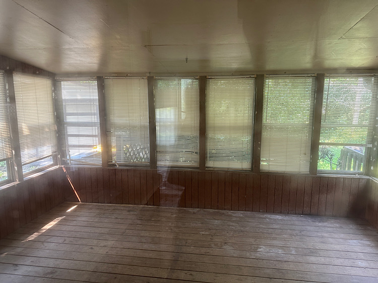 3200 Thornberry Lane, Glenview, IL 60025