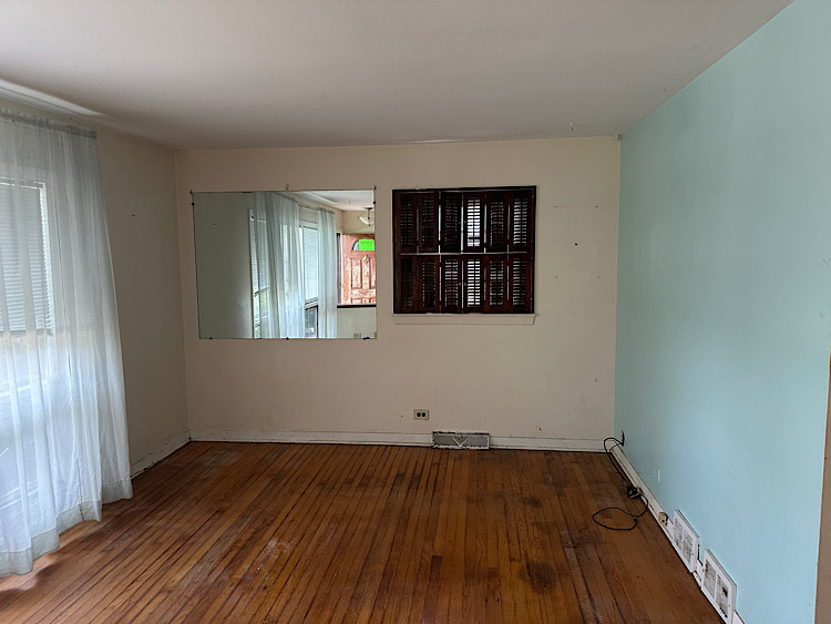 3200 Thornberry Lane, Glenview, IL 60025