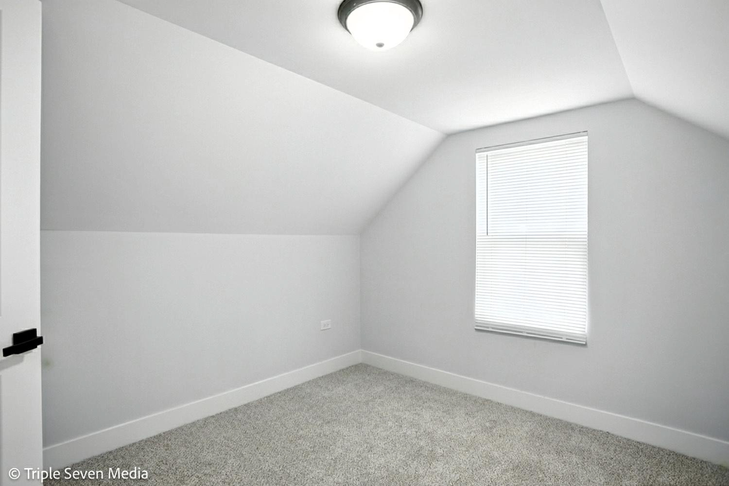 2808 W 84th Street, Chicago, IL 60652