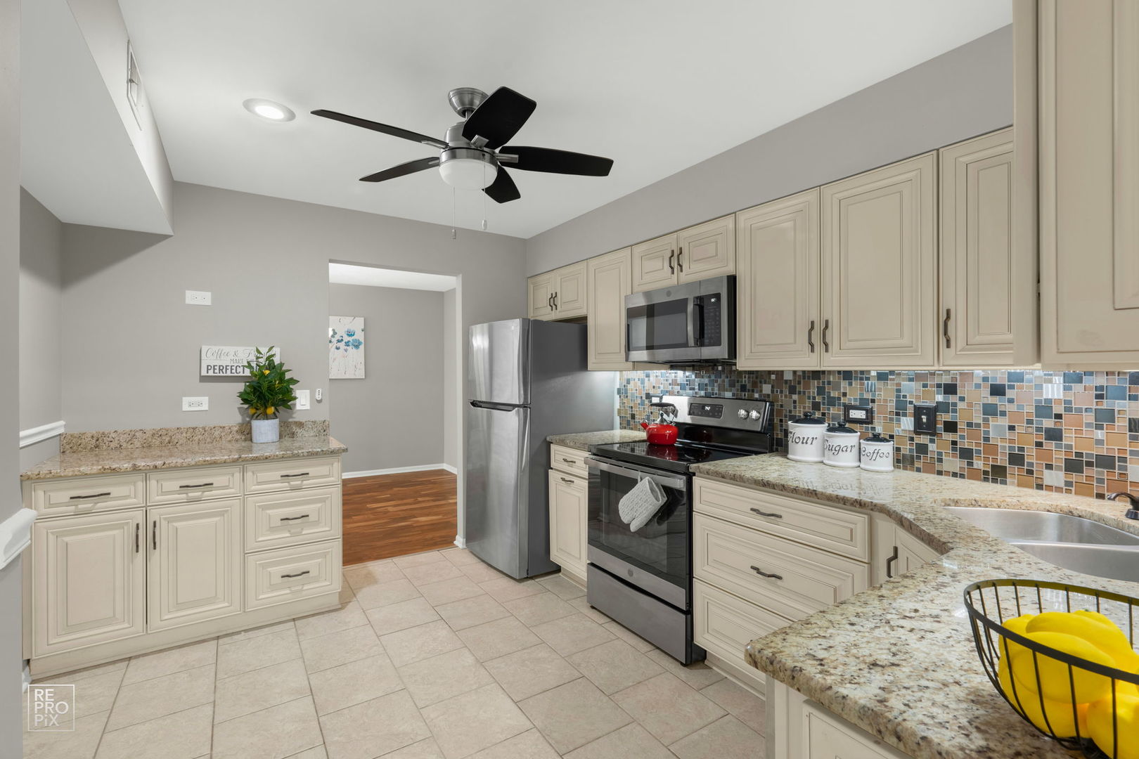 50 Lake Boulevard #612, Buffalo Grove, IL 60089
