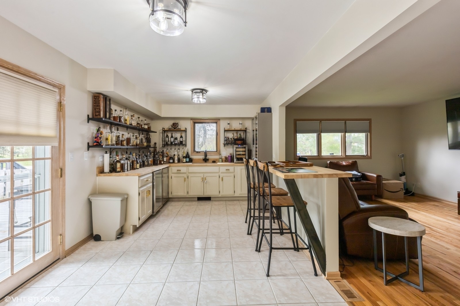10401 Bloomfield Drive, Palos Park, IL 60464
