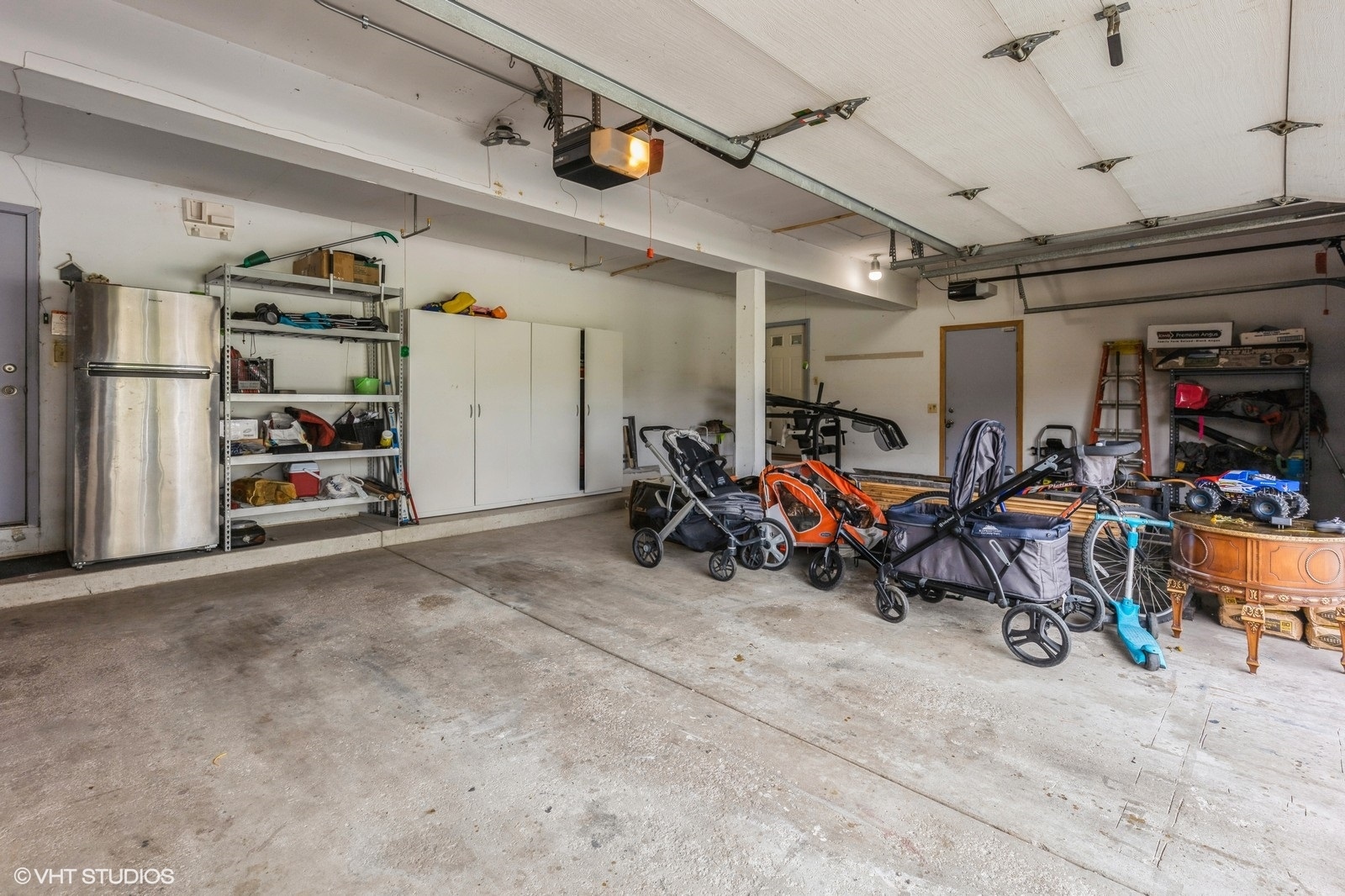 10401 Bloomfield Drive, Palos Park, IL 60464