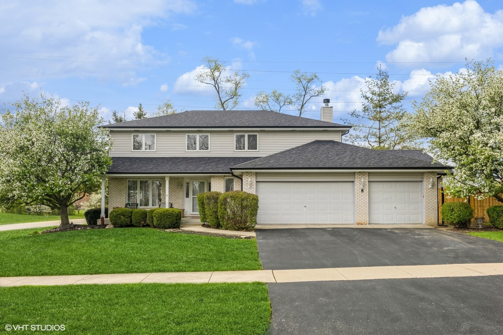 10401 Bloomfield Drive, Palos Park, IL 60464