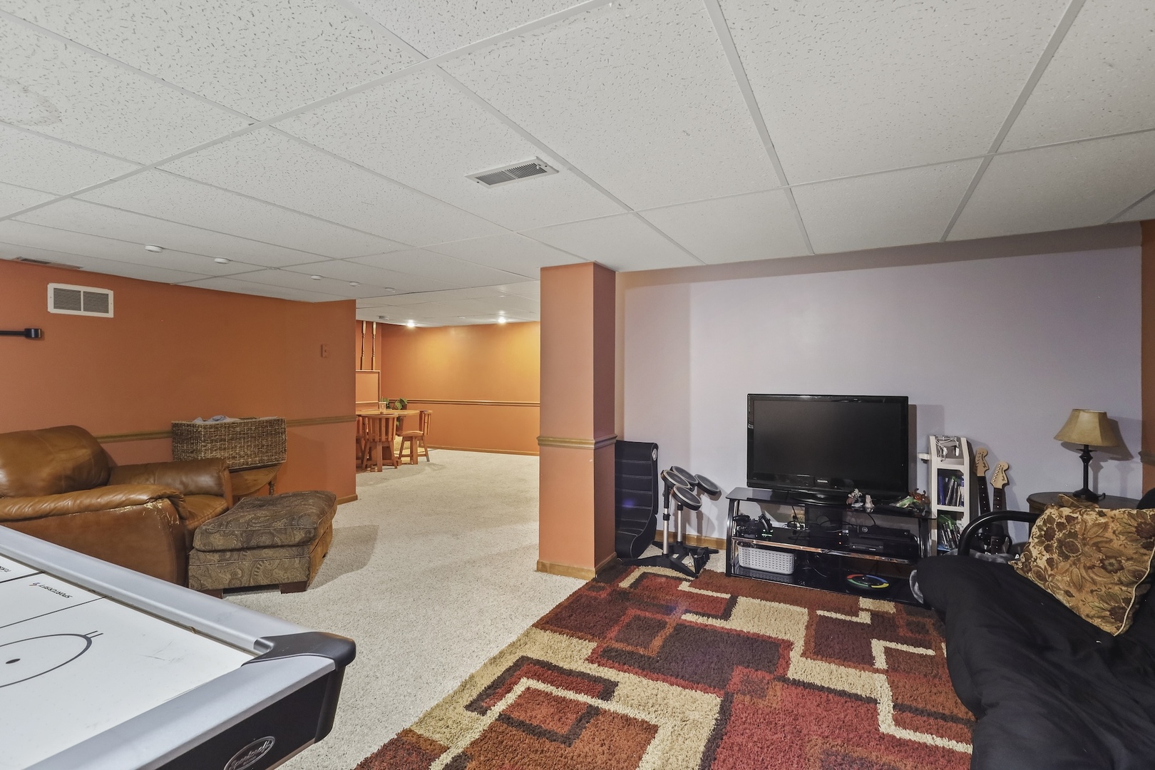 1716 Schey Court, Naperville, IL 60565