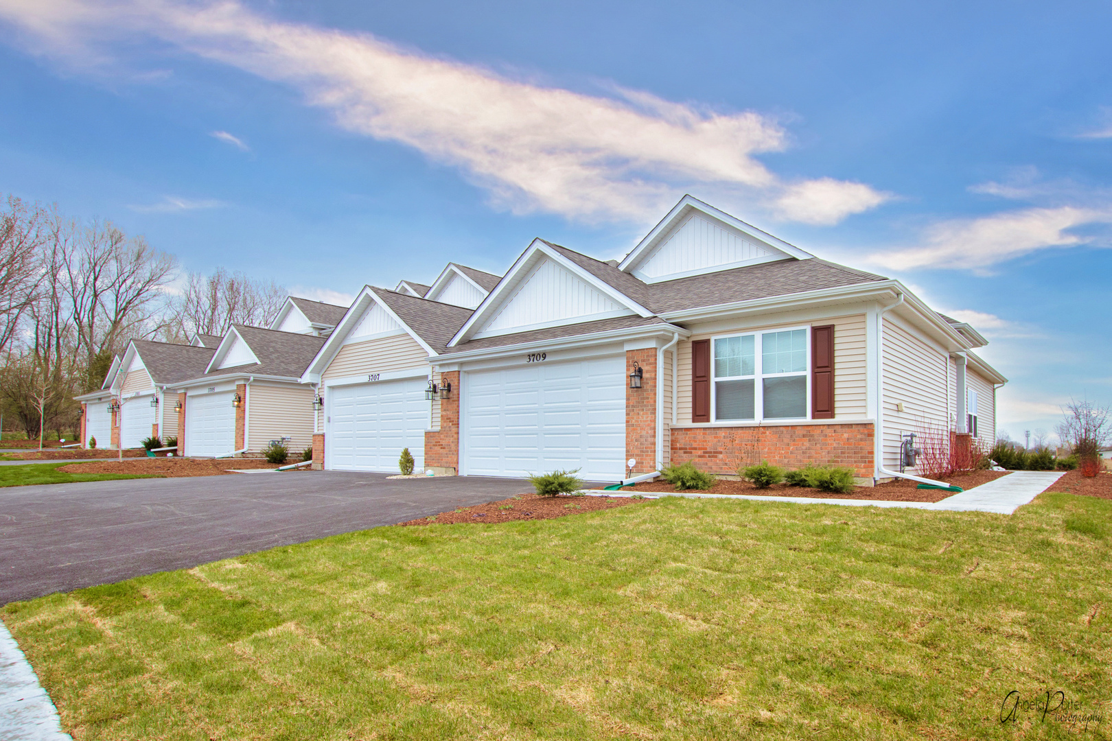 3912 Monica Lane, Johnsburg, IL 60051