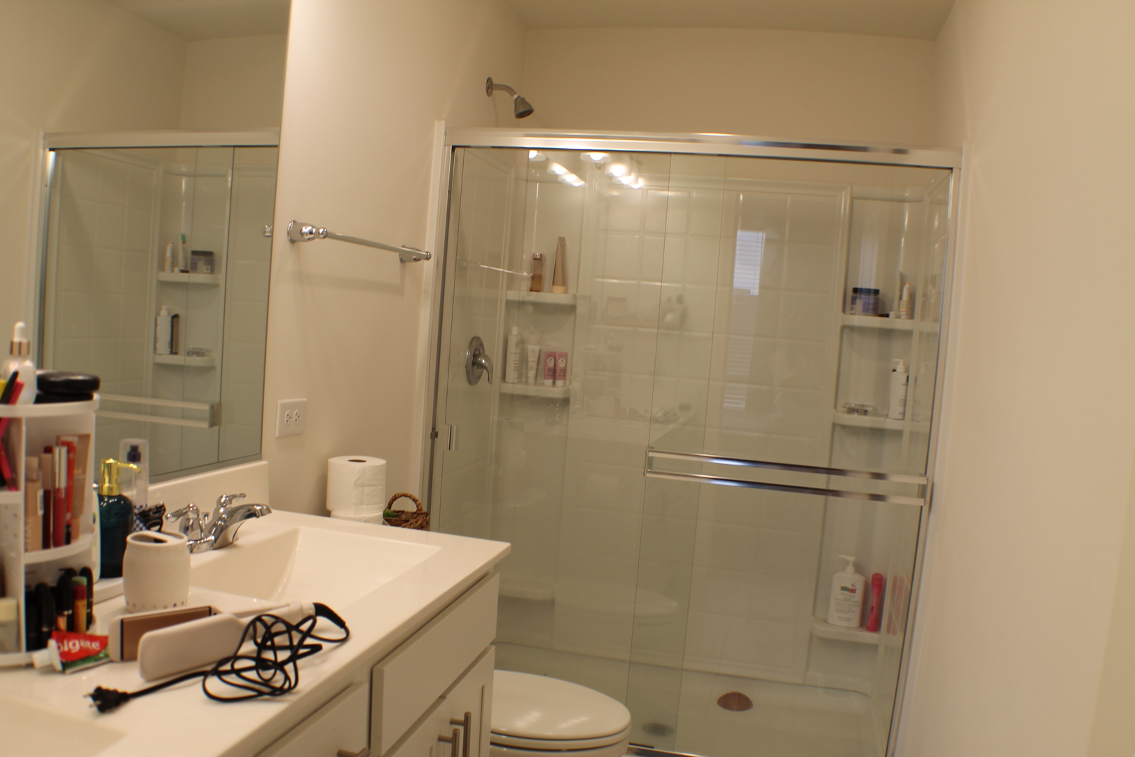 2323 prestige Place #1, Schaumburg, IL 60173