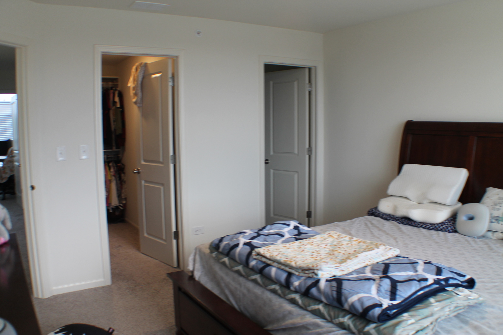 2323 prestige Place #1, Schaumburg, IL 60173