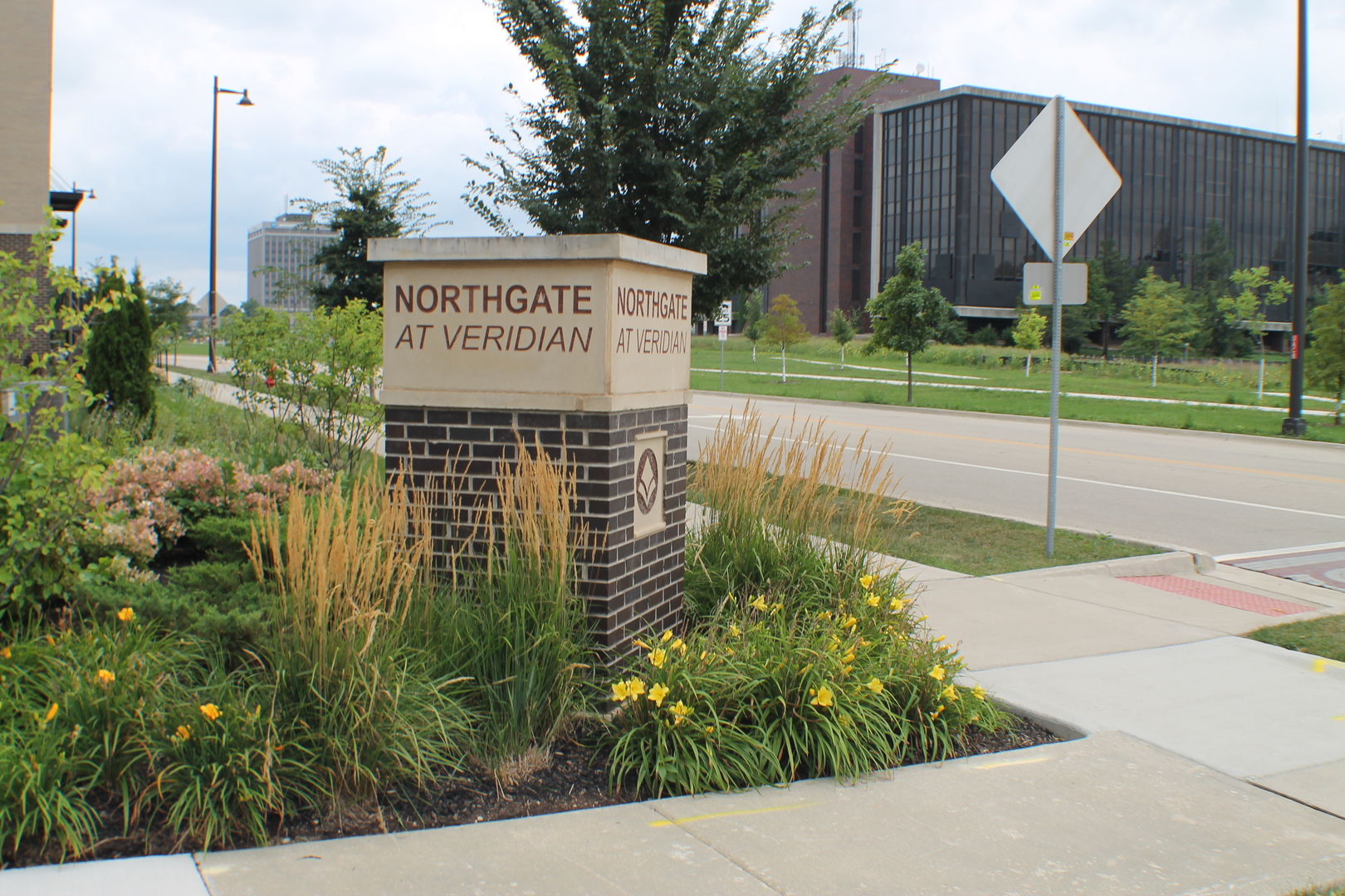 2323 prestige Place #1, Schaumburg, IL 60173