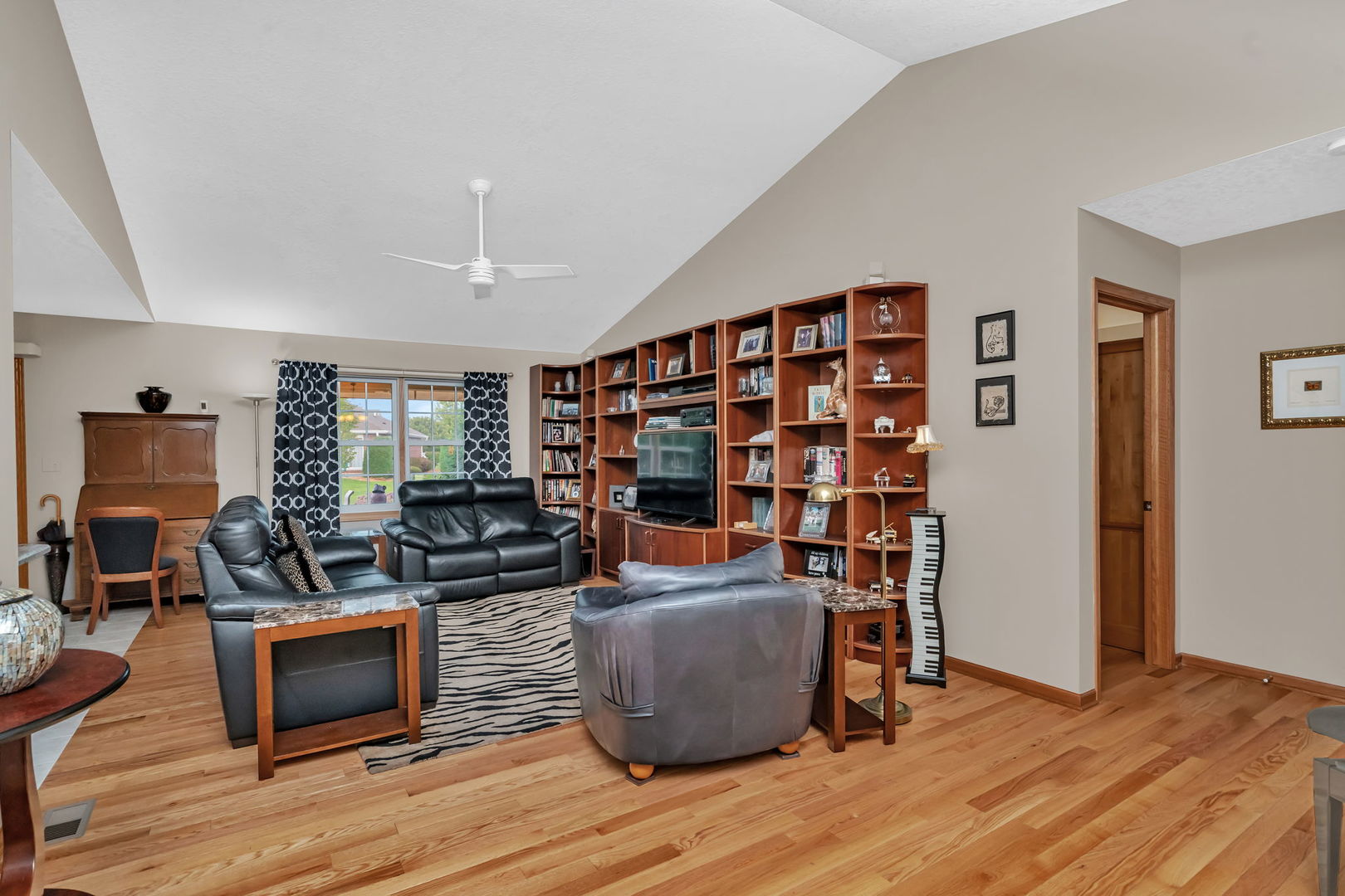 823 Oriole Drive #0, Peotone, IL 60468