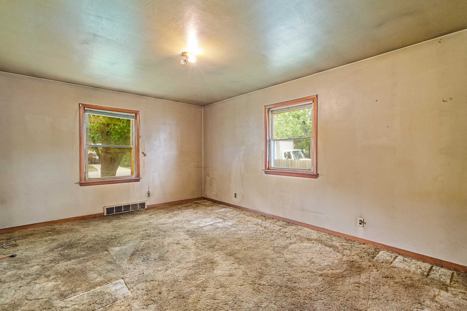 420 Siegmund Street, Joliet, IL 60433