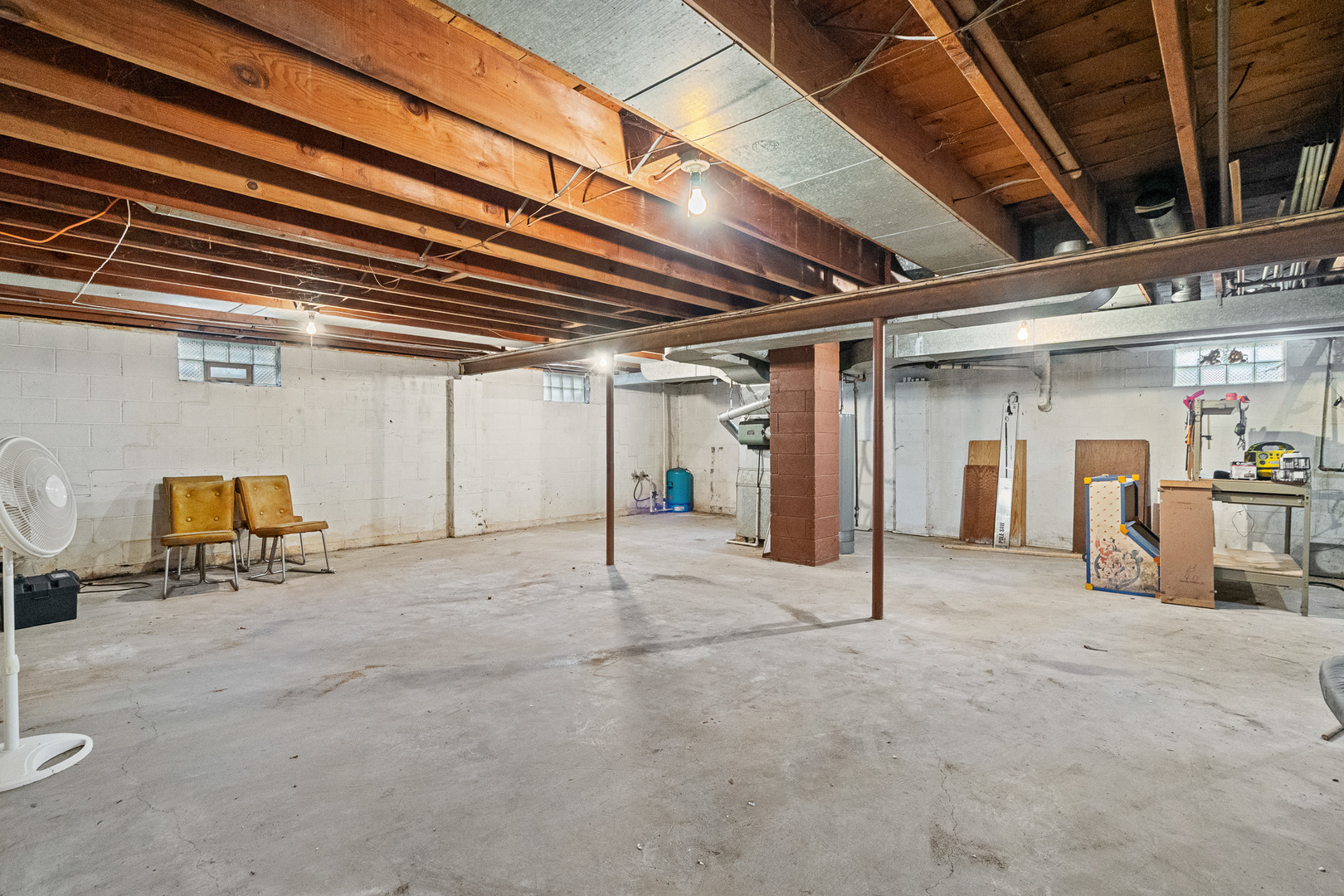 420 Siegmund Street, Joliet, IL 60433