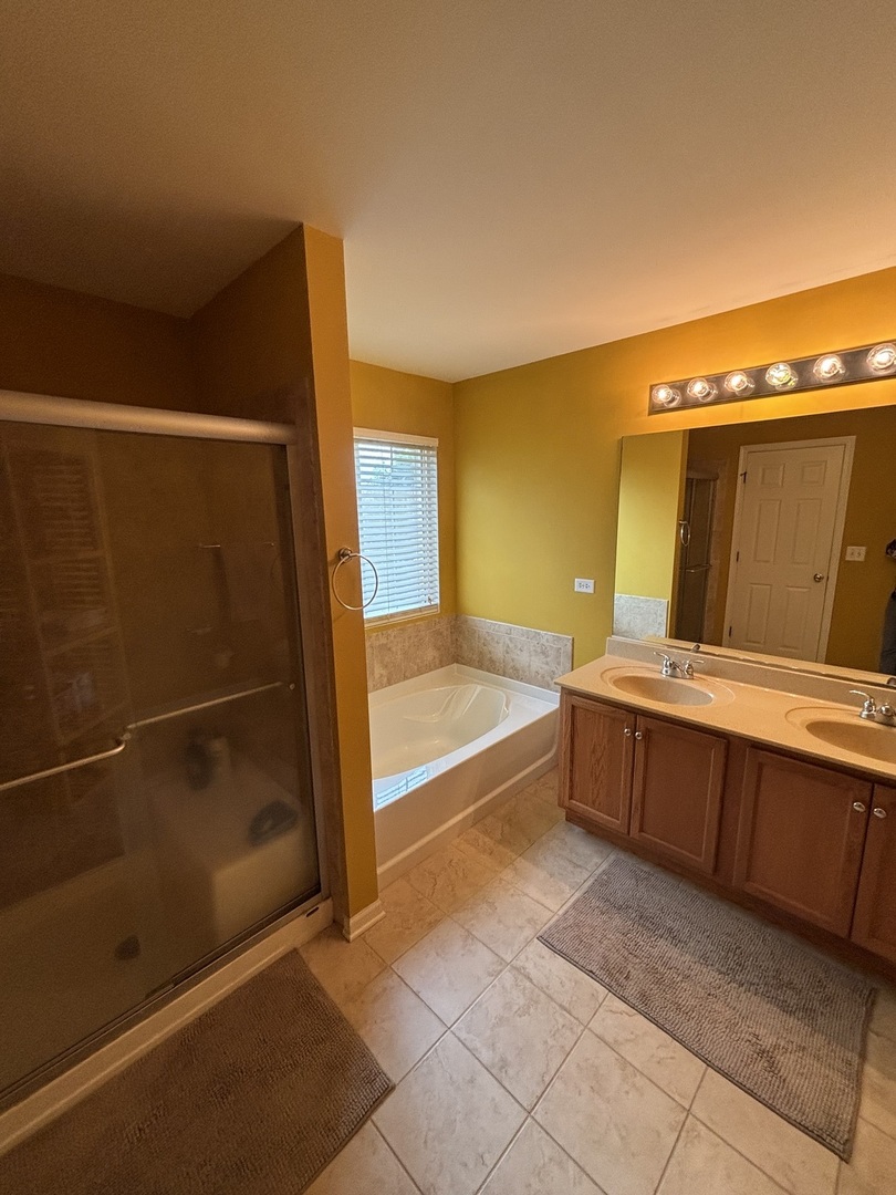 410 Brookhaven Trail, Pingree Grove, IL 60140