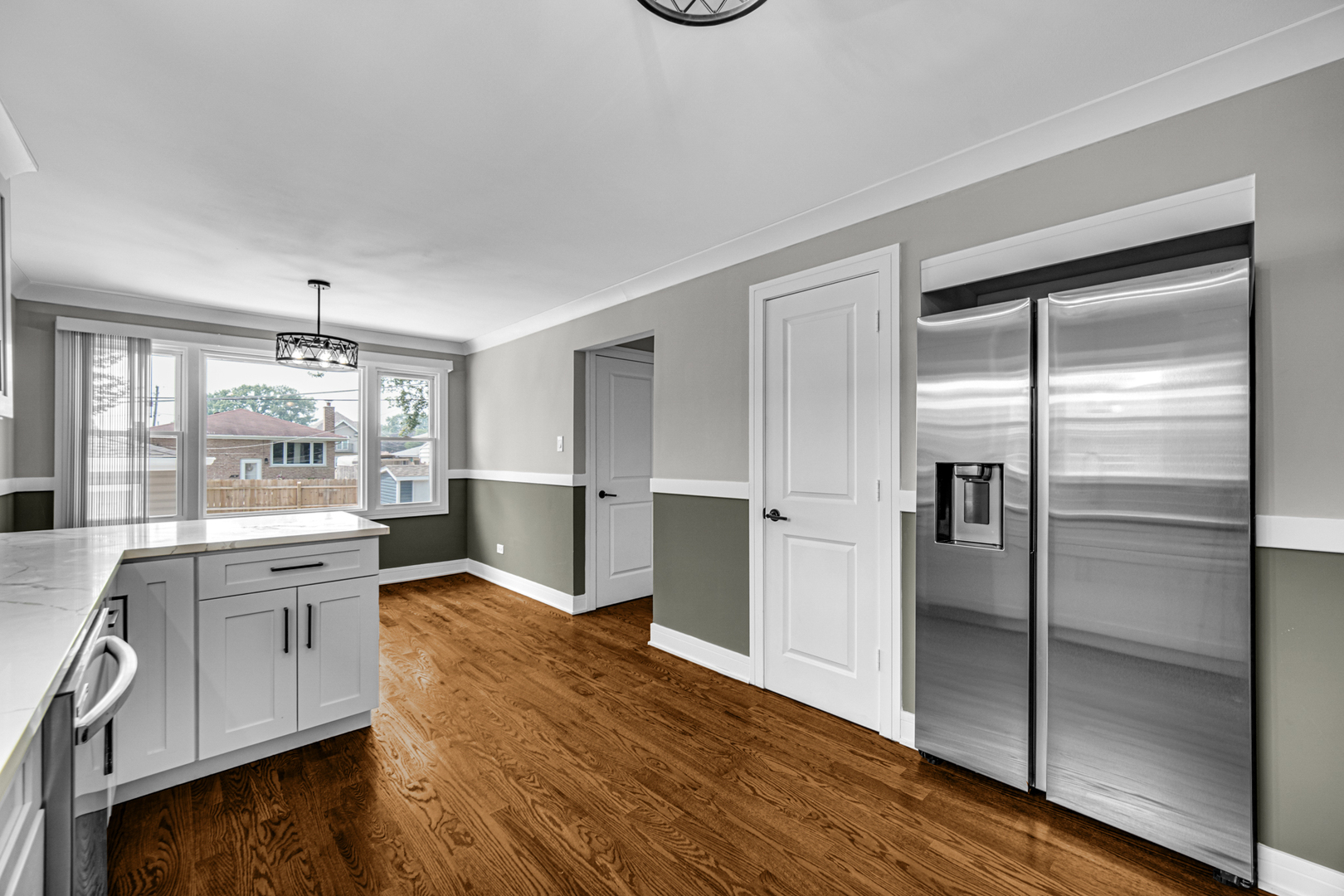 7604 S Oconto Avenue, Bridgeview, IL 60455