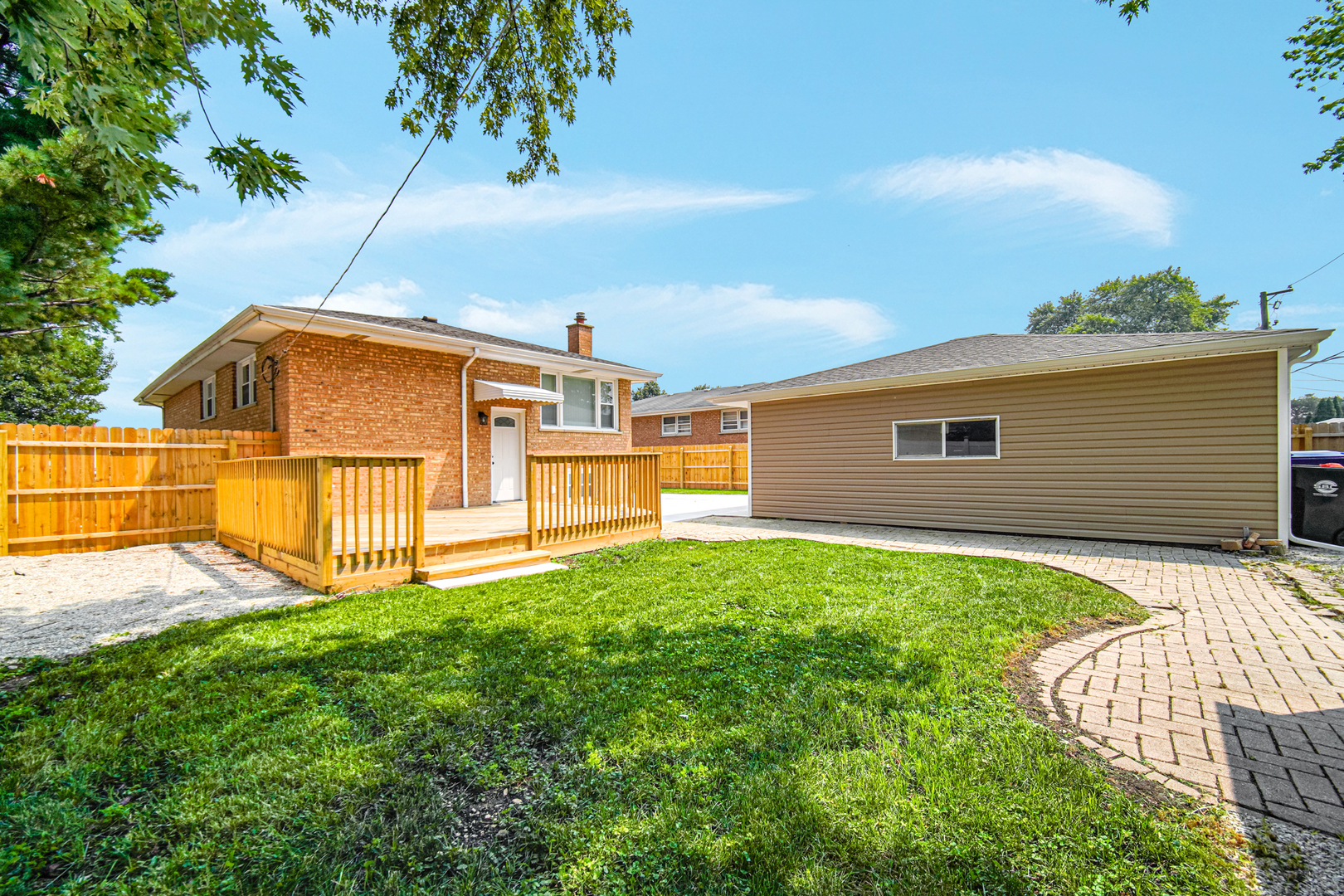 7604 S Oconto Avenue, Bridgeview, IL 60455
